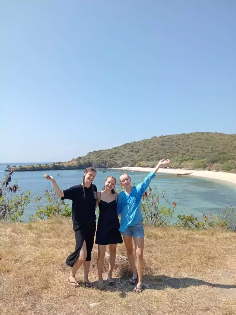 Pink Beach Lombok Tour